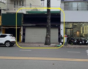 nguyên căn 6x12m góc 2 mặt tiền trần bình trọng q5