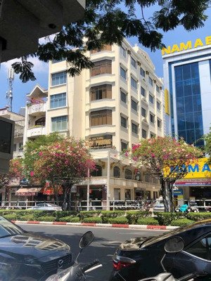 toà nhà văn phòng cho thuê nam phương số 68 - 70 hoàng diệu, phường 13, quận 4. tphcm.