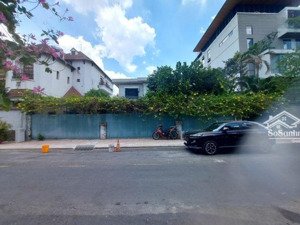 cho thuê đất trống mặt tiền quận 3 - ngang 9x45m - chỉ 200 tr/th (nhỉnh 400m2)