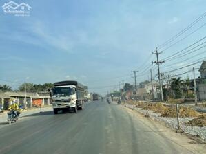 CẦN SANG LẠI NỀN ĐẤT 1000M2 THỔ CƯ SHR MẶT TIỀN TỈNH LỘ 758 CẠNH CHỢ TÂN HƯNG DÂN ĐÔNG GIÁ 460 TR