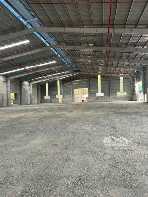 cho thuê 6000m2 kho xưởng tại thị trấn cần đước, cần đước, long an liên hệ 0978627886