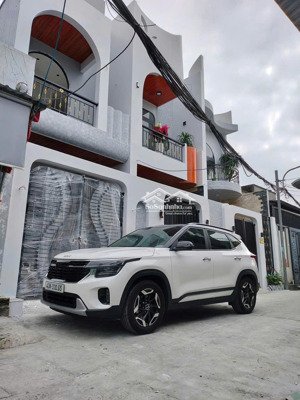 nhà mới 2 tầng lạc long quân gần cao đẳng kinh tế kế hoạch | kiệt ô tô 4m