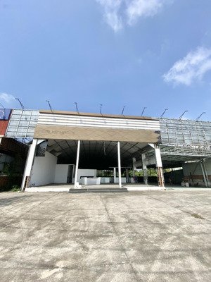 cho thuê mặt bằng vip 3 mặt tiền ql1a ba láng vị trí cực đẹp làm showroom, thể thao, quán ăn, bida