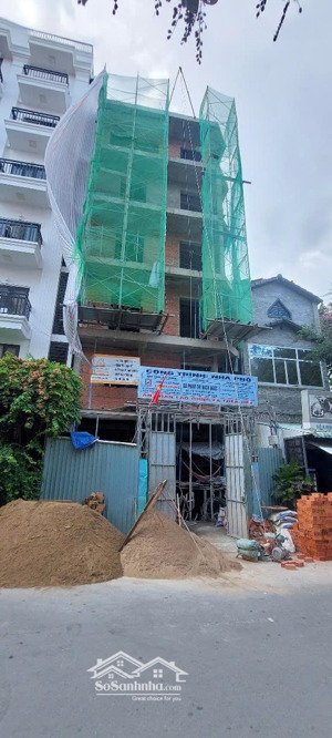 cho thuê tòa nhà mt cao thắng, q3 (8x22m) - 2 hầm, 7 lầu, 1500m2. giá từ 385 tr/tháng