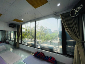 chính chủ cho thuê văn phòng 100m2 tại vũ tông phan - thượng đình, lh 0326.200.079