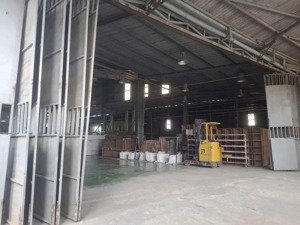 cho thuê kho xưởng quốc lộ 1a, long an, diện tích: 2.600m2, giá thuê: 40k/m2/tháng