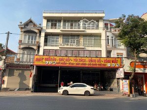 nhà mặt đường dọc quốc lộ 17 thuộc phường thanh khương - thuận thành, mặt tiền 13,5m