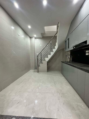 bán nhà riêng tại nghĩa dũng, 2,45 tỷ, 15 m2, 2pn, 2wc, giá tốt
