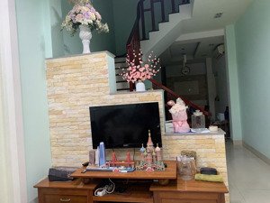 cho thuê nhà nguyên căn khu bàn cờ nha trang. giá có thương lượng