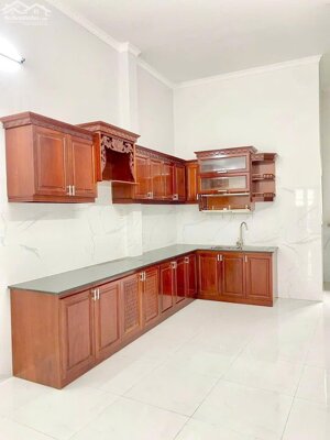 Cho thuê nhà trệt lầu, hẻm 107 đường xô viết nghệ tĩnh