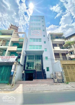 chính chủ cần cho thuê nguyên tòa nhà văn phòng tại mt trần huy liệu, phú nhuận