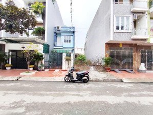 đất phân lô 739 nguyễn văn linh - 80m2, ngang 4m, đường 12m, giá 62 tr/m2, gần ngã 4 phúc tăng
