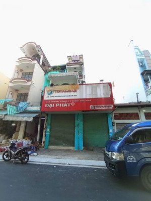 nguyên căn 4 tầng trần chánh chiếu quận 5 chỉ 17tr/th