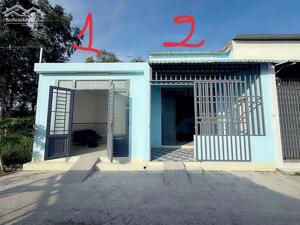 Nhà mới đẹp 128m2, sổ hồng riêng, khu dân cư, giá hơn 1 tỷ , Long An
