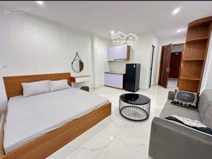 bán toà ccmn 8t thang máy 20p khép kín cho thuê doanh thu 100tr/thg,ôtô đỗ cửa định công thượng