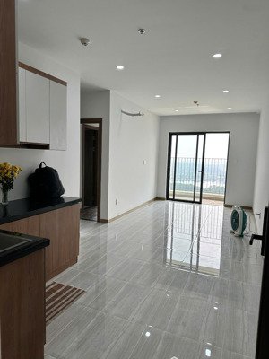 cho thuê căn hộ 2pn, 2wc, 59m2 giá tốt tại bcons green topaz, dĩ an, bình dương