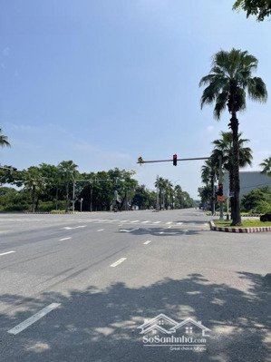 chính chủ gửi bán gấp đất shr 170m mt 8.3m tặng nhà c4 cũ giá chỉ hơn 8 tỷ