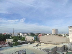 bán gấp bán gấp căn nhà 2 tầng 1 tum có 94m2 đường nội bộ có vỉa hè phường 10 tpvt
