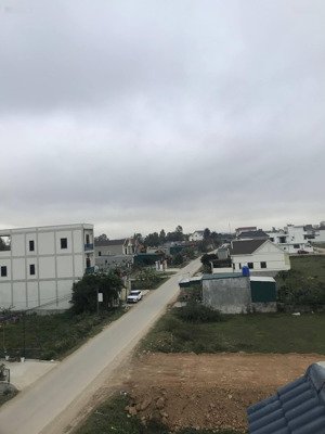 năm mới chính chủ bán nhanh lô đất đấu giá mới đẹp giá đầu tư cho quý a chị