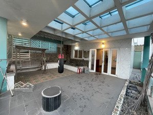 hvl nc - cần bán biệt thự phước bình đang kinh doanh chdv dòng tiền thực 60tr/th