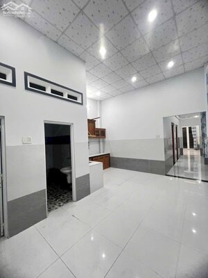 Nhà đất bầu năng, vtri đẹp, dân cư đông đúc an ninh, kế bên trường học có thể kinh doanh mua bán 5×24 , rộng rãi,san ôtô giá cả hợp lý