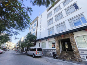 nhà mặt đường nguyễn văn linh - 192m 5 tầng - thang máy - lô góc siêu vip - giá 22 tỉ ngay aeon