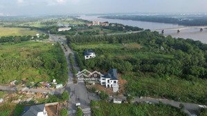 cần bán nhanh dic đại an trực diện sông hiếm có, kế bên swanbay oasia, chi tiết liên hệ 0931409080