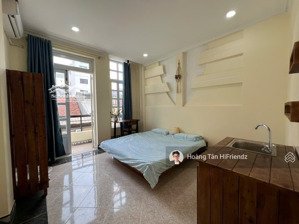 gần chợ bến thành quận 1 - căn hộ mini đủ tiện nghi có ban công