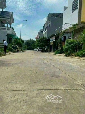bán đất kdc ngay sau tttm vincom 550 dĩ an - đất đẹp - giá tốt