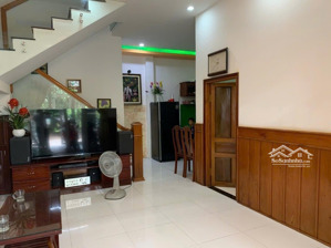 nhà chỉ 2,6tỷ- hẻm nguyễn xiển- sát trường cđ tw2 -hòn nghê - vĩnh ngọc