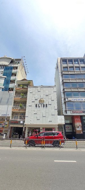 mặt tiền nguyễn văn trỗi, quận phú nhuận - dt 10x30m, cn 300m2 - 5 tầng - hđt 250 triệu - 70 tỷ
