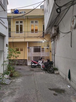 cho thuê nhà riêng tại lê thị riêng, 17 triệu, 100m2, 3pn, 3wc, giá tốt, chính chủ, q1, hcm