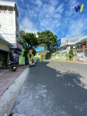 bán nhà mặt tiền ngô đức kế 1t2l nhà mới, tây bắc, giá chỉ 13 tỷ