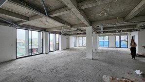 cho thuê mặt bằng tầng 2 - tuyến 2 lê hồng phong. 250m2 sử dụng. giá cả thương lượng. lh 0387998906
