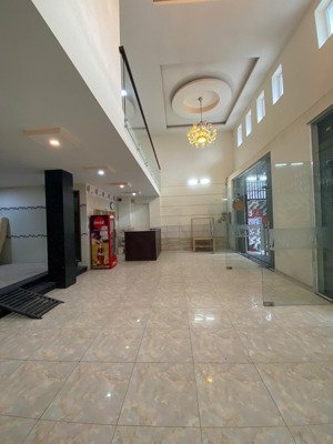 phòng trọ căn hộ dịch vụ full nội thất có thang máy chợ đầu mối bình điền p7 q8