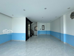 bán nhà mặt phố hồng tiến 44.5m2x6tầng mt 6.2m kinh doanh sầm uất giá 20tỷ nhỉnh có thương lượng