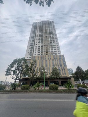 nhanh tay thuê ngay tầng 1 diện tích từ 200m2, 500m2 tại nhs tố hữu, nhà mới toanh