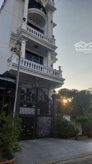 biệt thự lô góc 2 mặt tiền đường số khu kim sơn - tân phong - quận 7 - giá hấp dẫn 35 tỷ