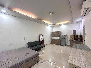 studio rộng 30m2 - full nội thất - thang máy ngay mặt tiền dương bá trạc, cầu nguyễn văn cừ