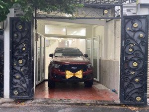 cho thuê nhà hẻm xe hơi, xe tải vô tư 211/12 đường hoàng hoa thám - nhà mới 4pn
