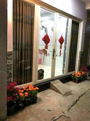nhà nguyên căn ngang 4m mới đẹp - bạch đằng, p.15, bình thạnh
