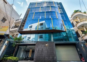 bán nhà mặt tiền lê văn sỹ, phú nhuận, ngang 11m dài 28m, cho thuê 215tr/tháng, giá 61 tỷ
