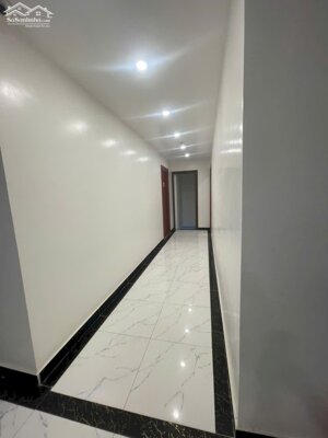 MT2043. C.H.O T.H.U.Ê cả toà tòa khách sạn 10 tầng tại Văn Cao
