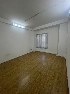 cho thuê văn phòng quận 10 vị trí đẹp, giá tốt chỉ từ 7.5 triệu/tháng