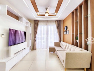 cho thuê căn hộ remax plaza, 13 triệu, 95m2, 2pn, 2wc, nhà đẹp. lh: 0985130947