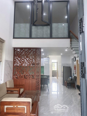 bán biệt thự gần biển 1,5 tầng mặt tiền đường hòa minh 19, dt 170m2, giá chỉ 7,9ty