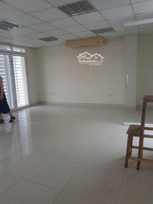 cho thuê tầng 1 nhà liền kề nguyễn thị thập, nhân chính, thanh xuân, dt: 90m2 thông sàn.