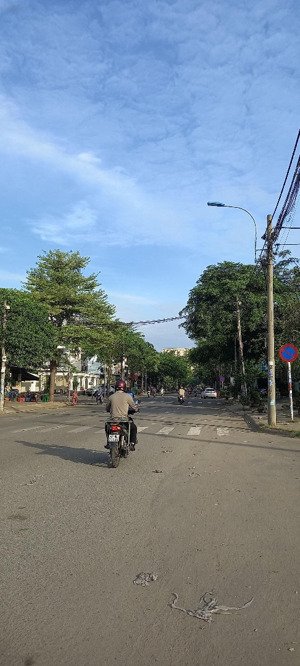 bán nhà 4 tầng, 130m2, 9.6 tỷ. mặt tiền đường kdt bình chiểu, thủ đức