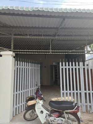 cho thuê nhà riêng số 12 hẻm 1 nguyễn trãi, phường 3, tp tây ninh