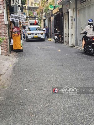 tin thật 100%! hxh khu phan đình phùng, pn. dt 5,5 x 17m - 3 tầng - dọn vào ở ngay chỉ 17,5 tỷ tl